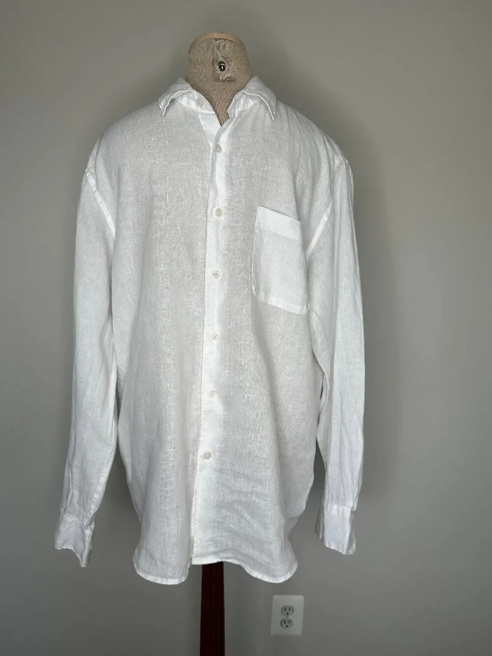 Banana Republic Men's Slim Fit 100% Linen Button Down Long Sleeve Shirt Medim